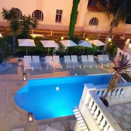 La Отель Жуан-ле-Пен