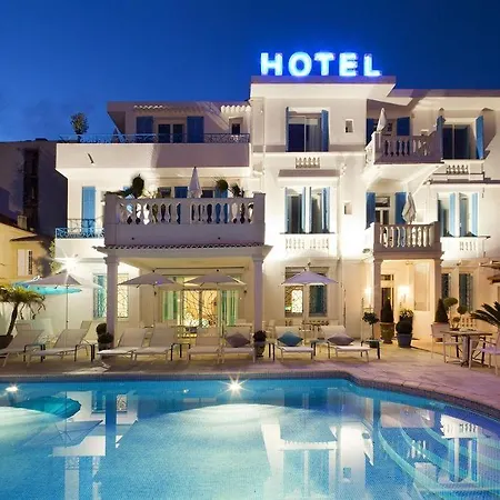 La Hotell 3*