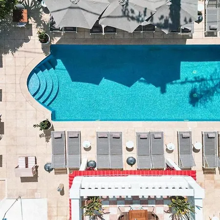 La Hotel 3*