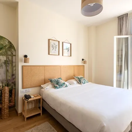 La Hotell
