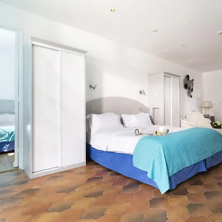Hotel La 3*