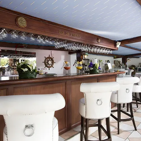 La 3* Жуан-ле-Пен